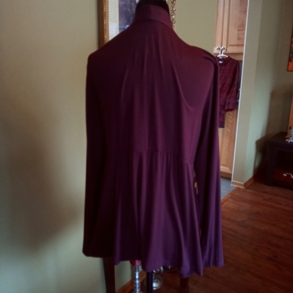 Torrid Super Soft plum cardi Size 0/12 - Picture 3 of 5